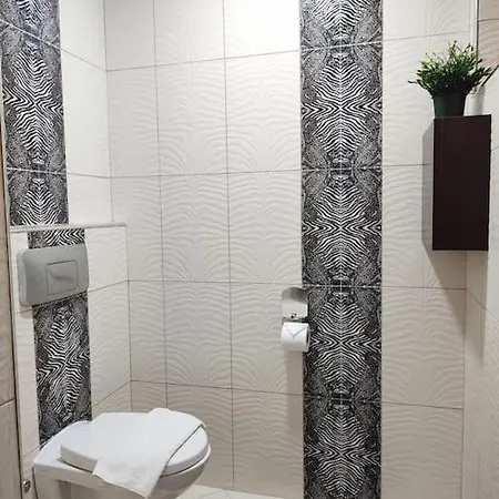 Just 300 Meters To The Konyaalti Beach 7min Apartamento *